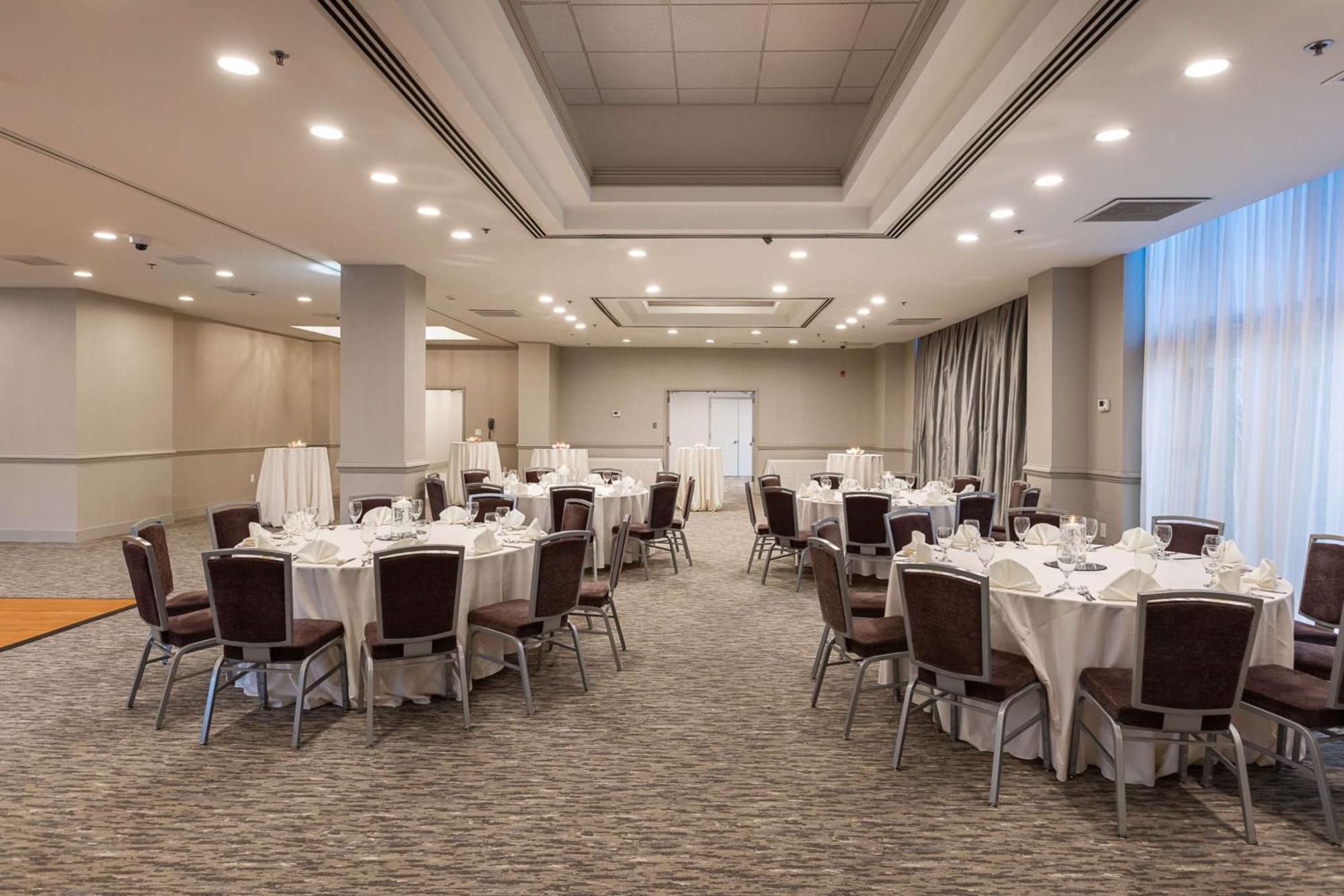 Inn At The Colonnade Baltimore - A Doubletree By Hilton Hotel Ngoại thất bức ảnh