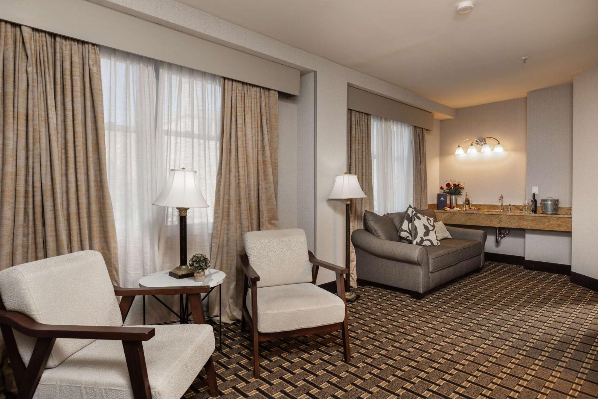 Inn At The Colonnade Baltimore - A Doubletree By Hilton Hotel Ngoại thất bức ảnh