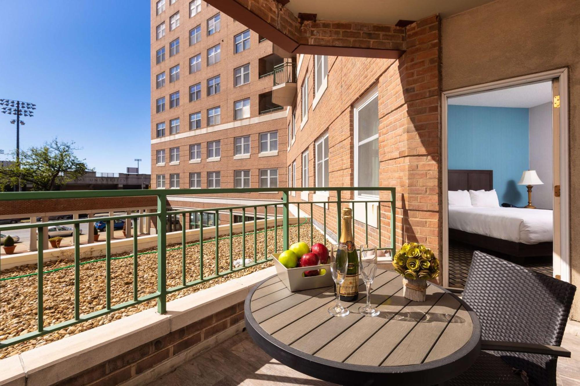 Inn At The Colonnade Baltimore - A Doubletree By Hilton Hotel Ngoại thất bức ảnh